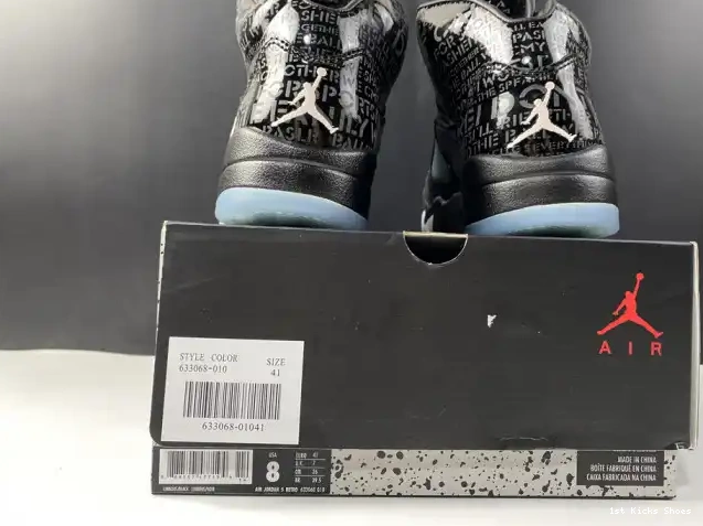 1st Kicks Jordan 633068-010 Retro AIR Doernbecher 5 0604